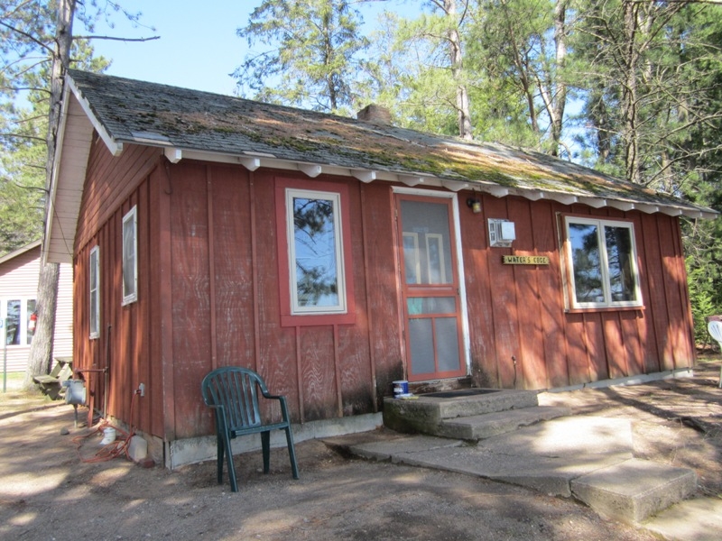 Waters Edge Cabin